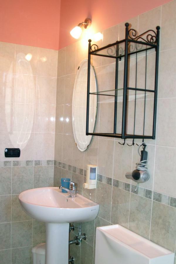 Vittoria Resort Residence-B&B กาลาตีนา ภายนอก รูปภาพ