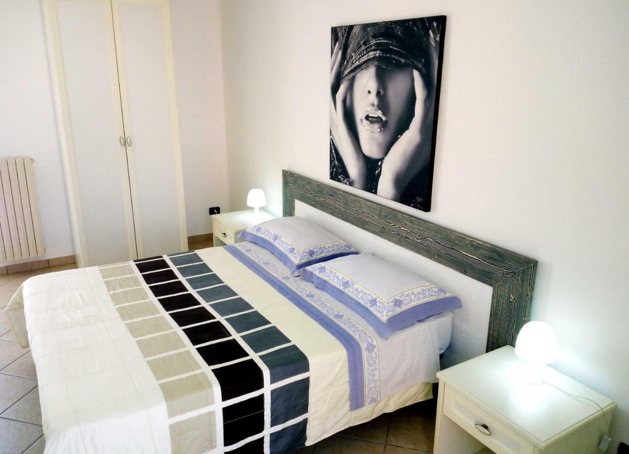 Vittoria Resort Residence-B&B กาลาตีนา ภายนอก รูปภาพ