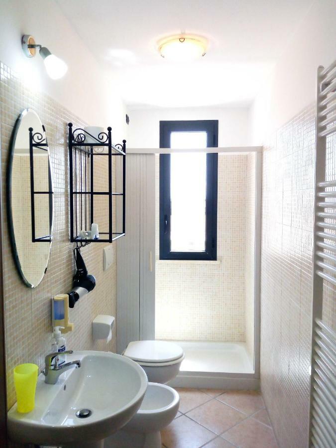 Vittoria Resort Residence-B&B กาลาตีนา ภายนอก รูปภาพ