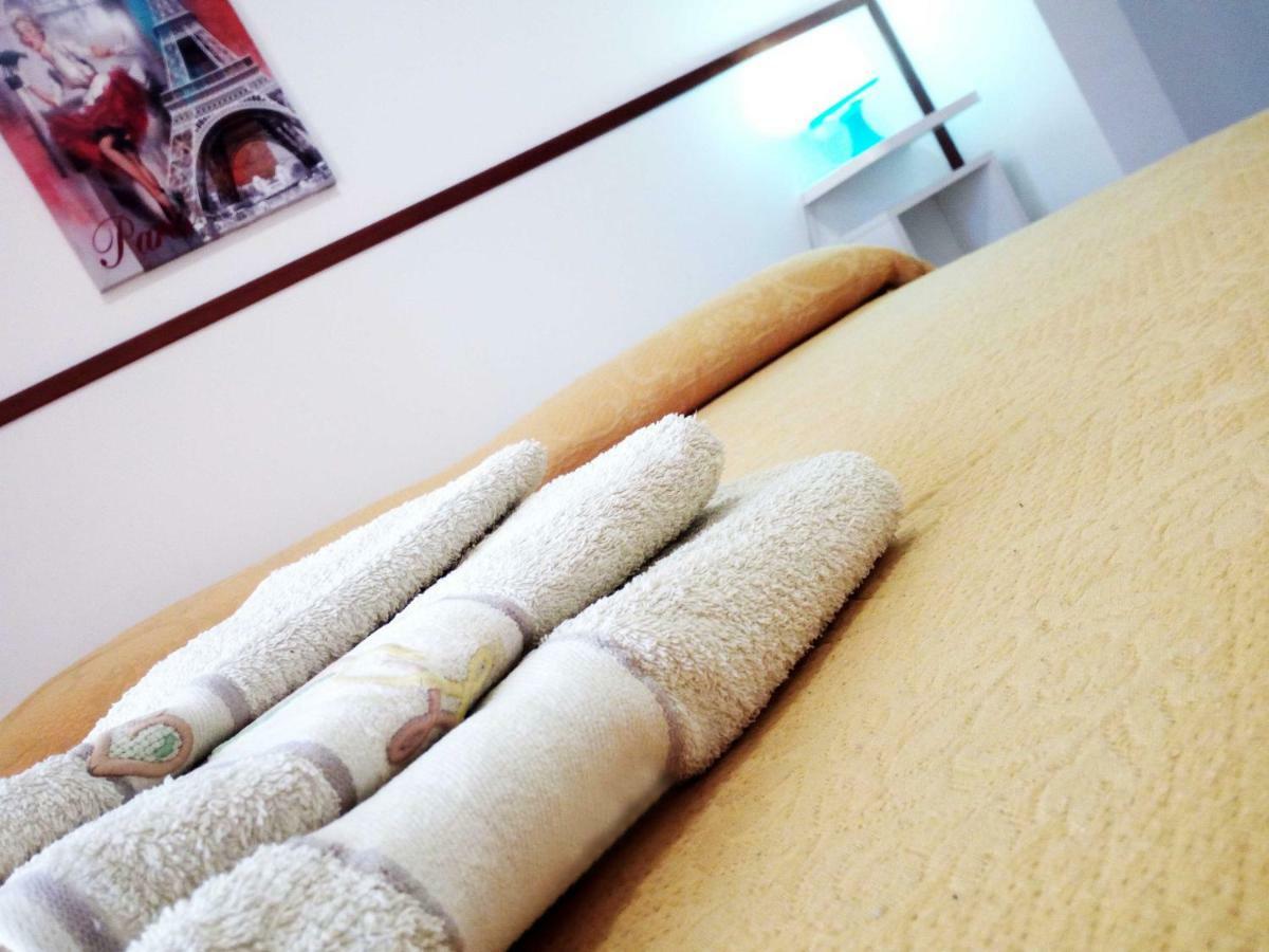 Vittoria Resort Residence-B&B กาลาตีนา ภายนอก รูปภาพ