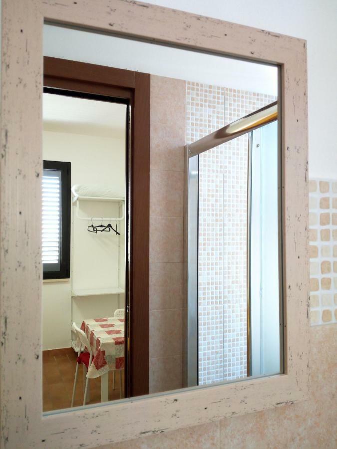 Vittoria Resort Residence-B&B กาลาตีนา ภายนอก รูปภาพ