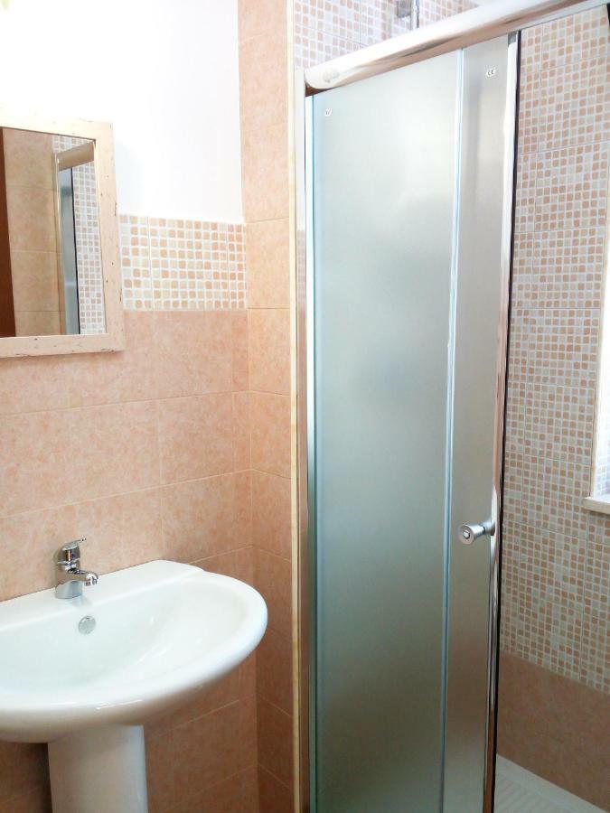 Vittoria Resort Residence-B&B กาลาตีนา ภายนอก รูปภาพ